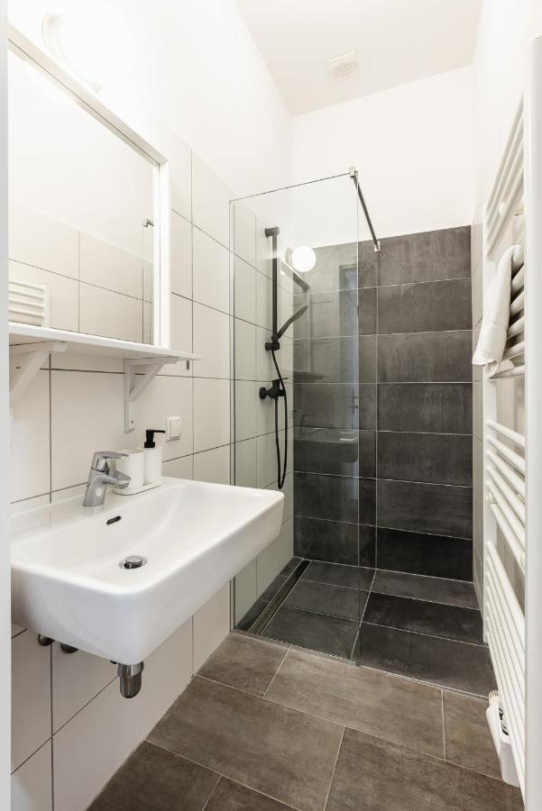 Classy And Elegant Apartments In A Calm Area Vienne Extérieur photo